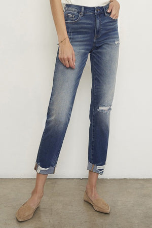 Front view pocket on RELAXED BOYFRIEND JEANS