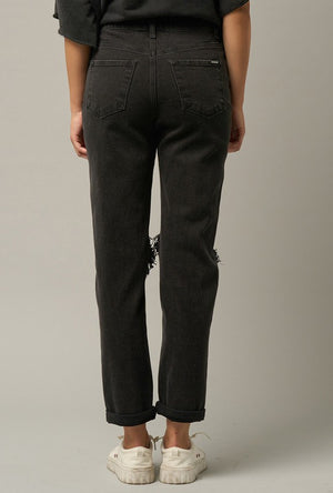 close up picture of the back of HIGH RISE DESTROYED BLACK JEAN