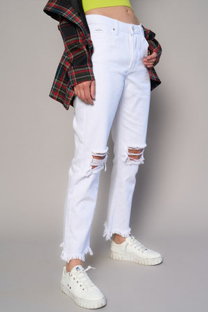 model showing full picture of HIGH RISE DESTROYED STRAIGHT CROP JEANS