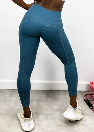 Mid-Rise Elevated Seaming Leggings for yoga
