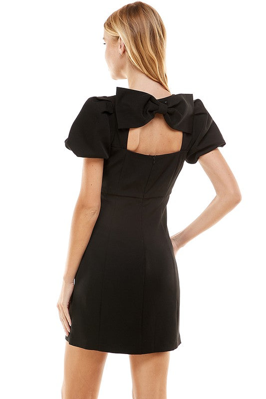 View of the back Bubble Sleeve Bow Back Dress-black