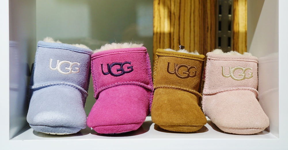 6 Celebrities Who Prove Uggs and Leggings Are Actually Really Cute