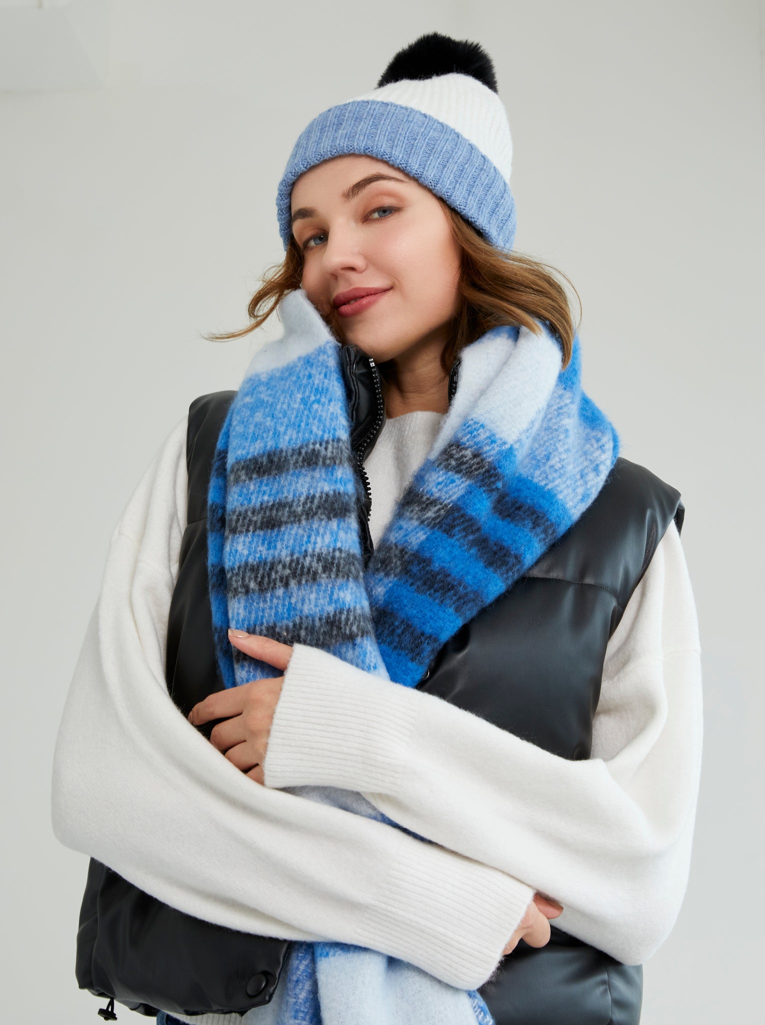 Lady in blue scarf and matching Shiraleah Jane Hat, Ivory 