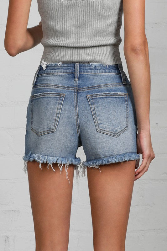 MID-RISE DISTRESSED SHORTS