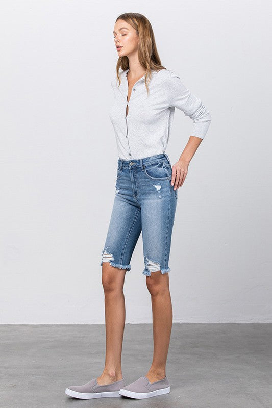 TRENDY HEAVY AND LONG FRONT DESTROY BERMUDA SHORTS
