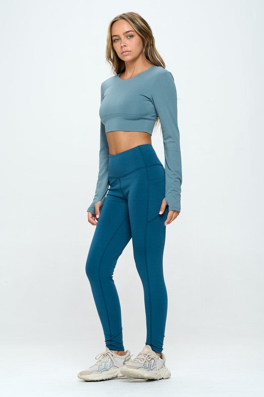 Two Tones Activewear set for you