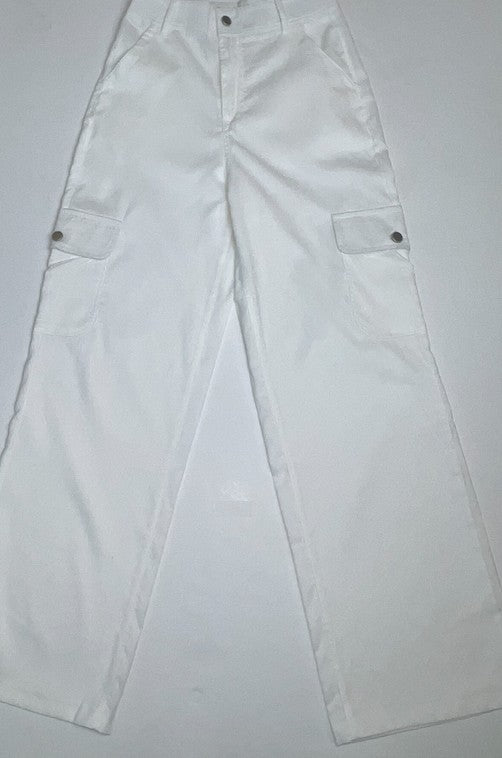 Picture of white Casual cargo pants