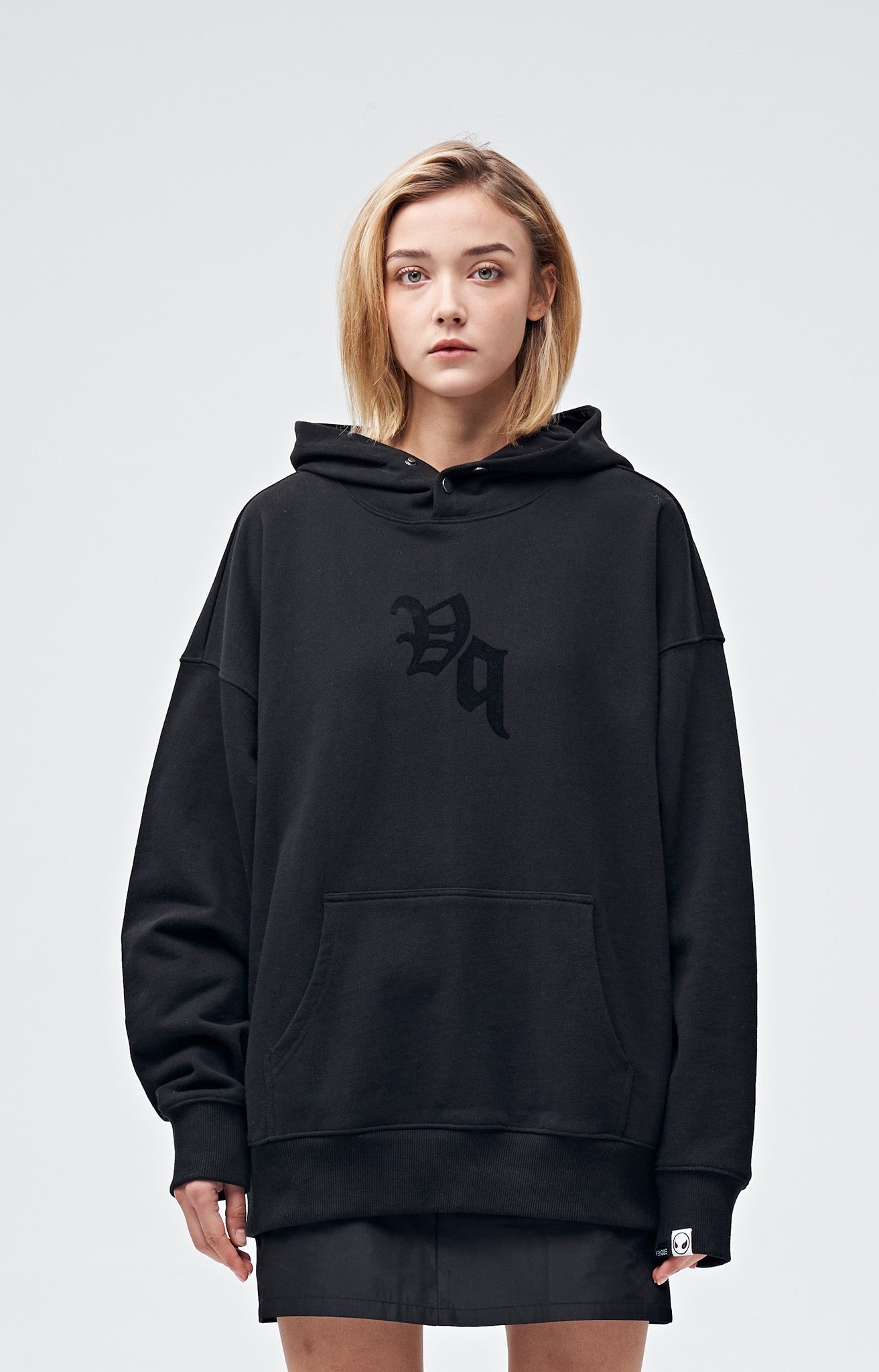 Cute 90s Vintage Two Seasons Hoodie Black