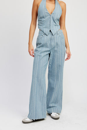 Zoom in view of MID RISE WIDE LEG PANTS