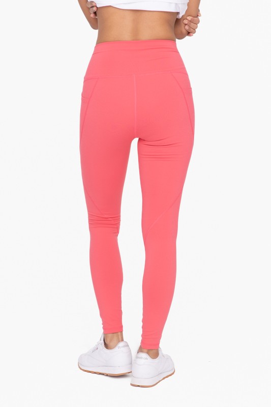Back view of Tapered Band Essential Solid Highwaist Leggings