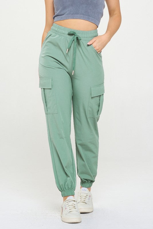 Green Women&#39;s Cargo Joggers Lightweight Quick Dry Pants