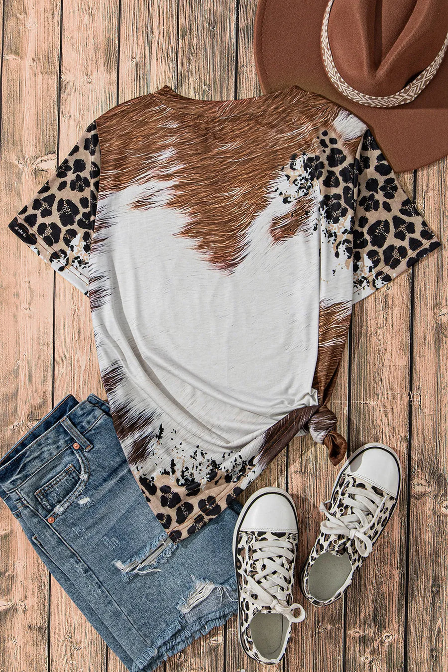 Back view of Sunflower Graphic Round Neck Short Sleeve T-Shirt