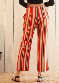 View of the back of Women's Hi-waisted Cropped Pants in Poppy Multi 