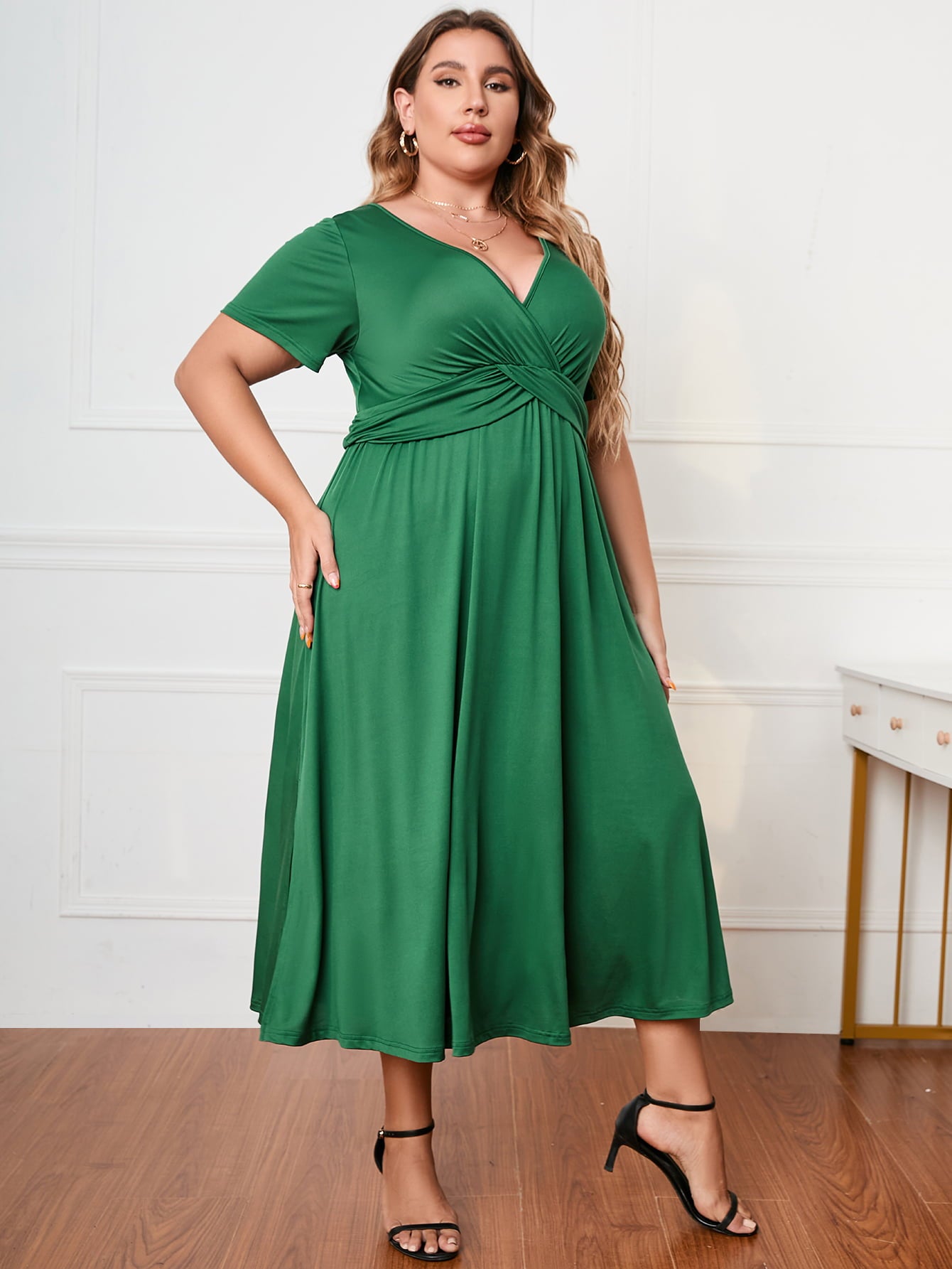 Green Honey Plus Size Short Sleeve Surplice Neck Midi Dress