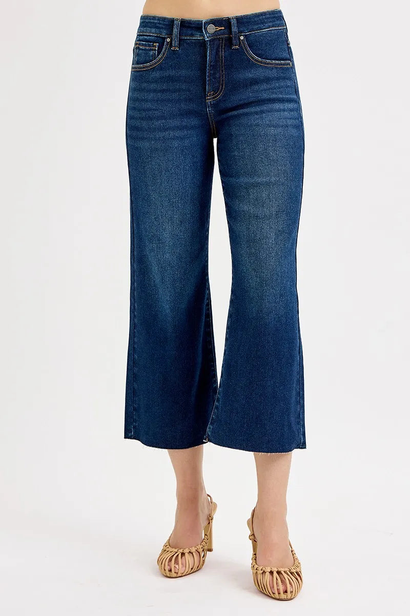 Front view of Blue cropped jeans