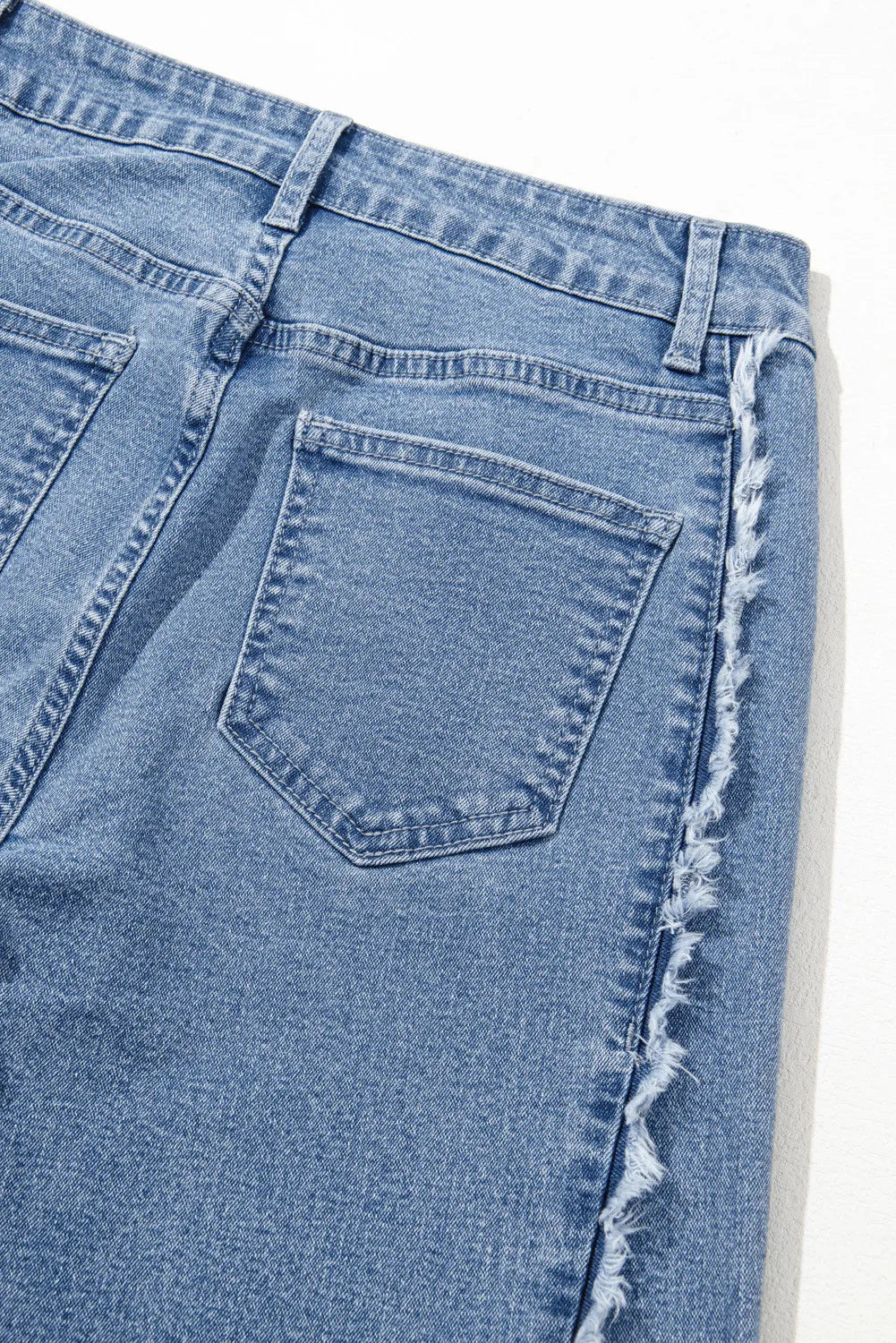 Close up of pockets on the jeans