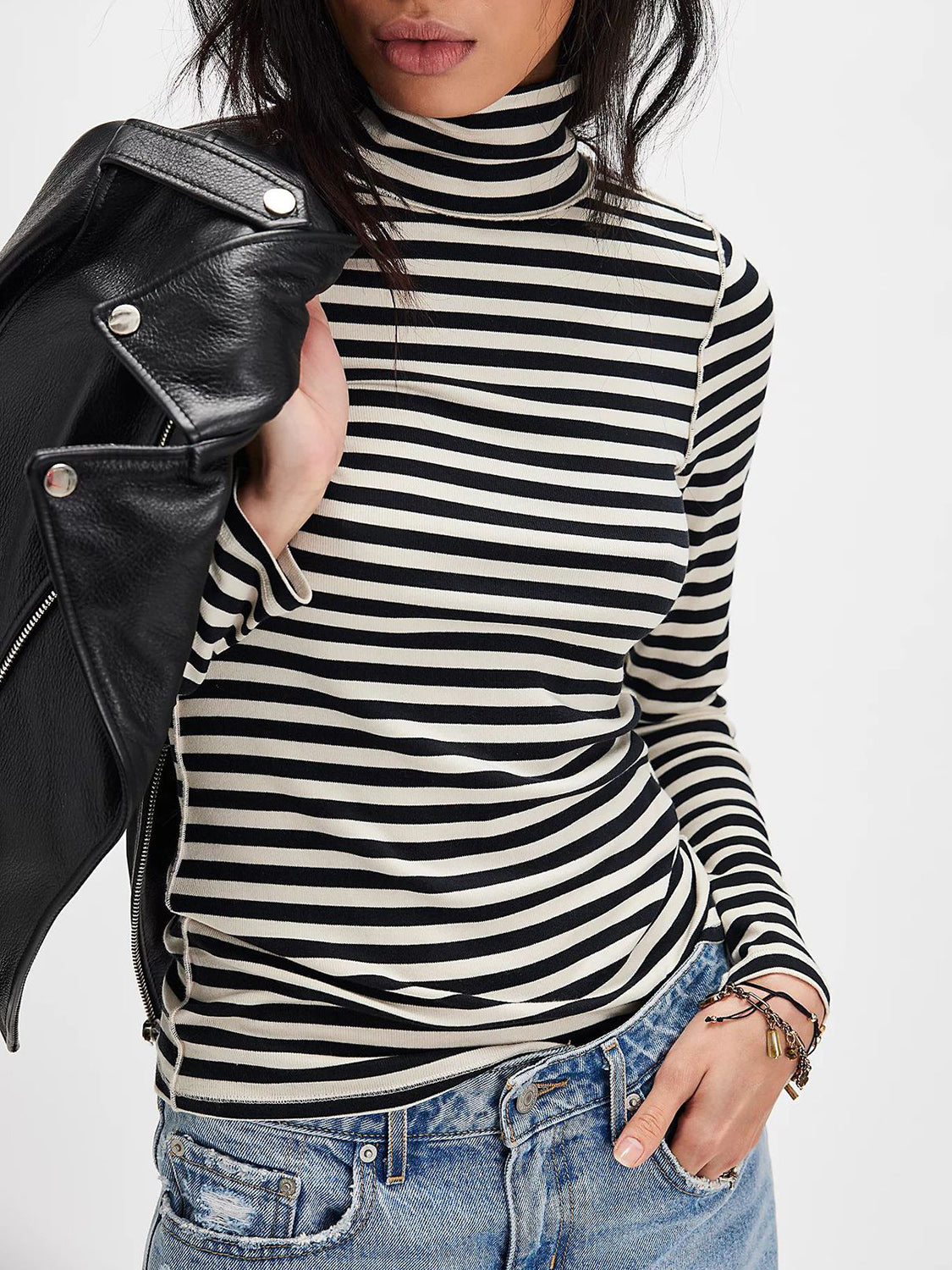 Black Exposed Seam Striped Turtleneck Long Sleeve T-Shirt