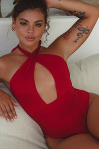 Moel posing in Iliana One Piece Lava Red