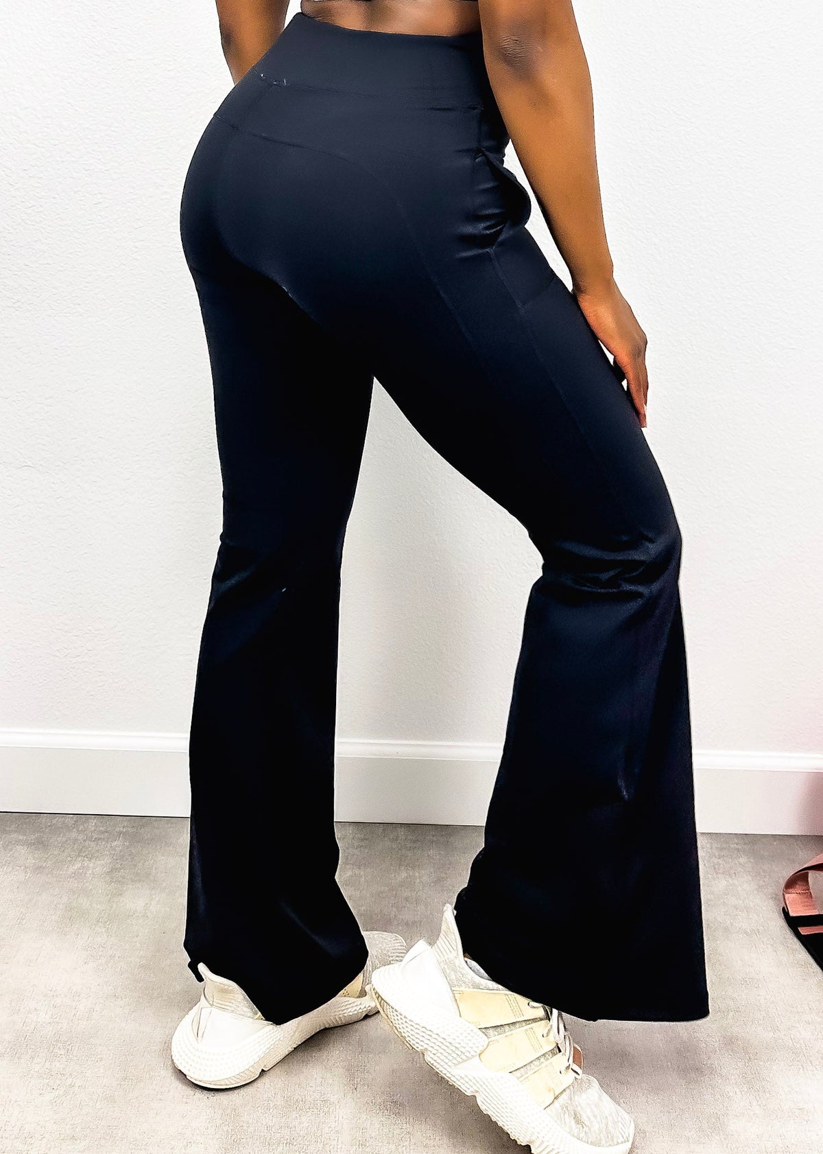 Right side view of Hip Sculpting High Rise Flared Yoga Pants with Pockets