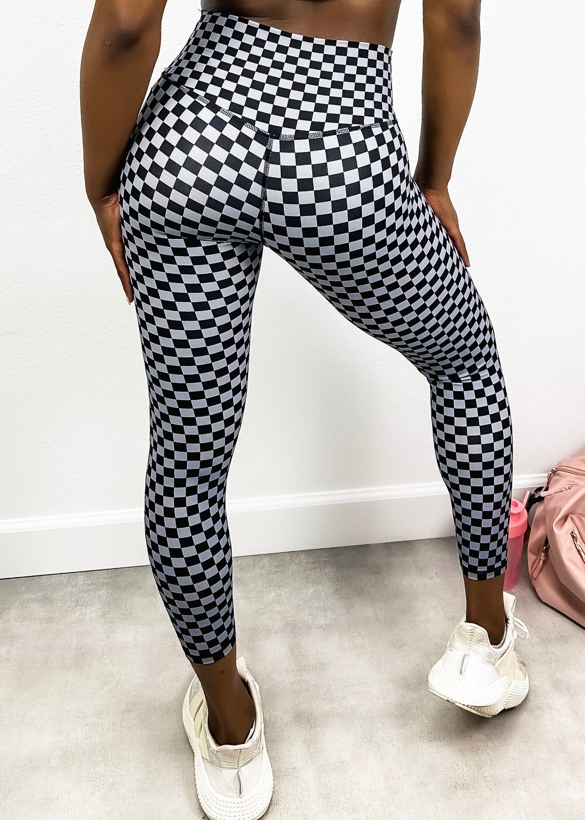 Showing the back of Checkered High Rise 7/8 Leggings-black