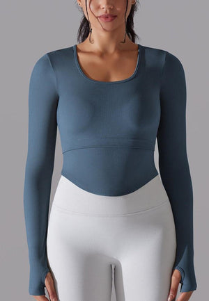 Cutout Back Curved Hem Sports Top  for runners