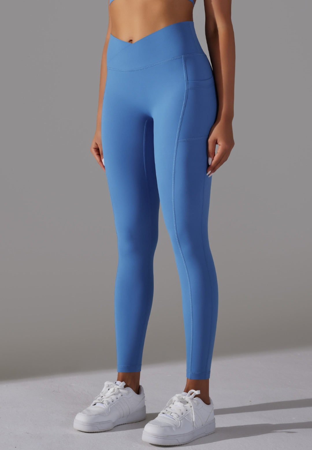Trendy Overlap V-Waist Pocket Leggings