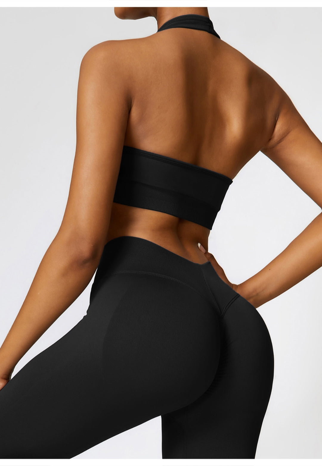 Popular Plunge Halter Neck Sports Bra