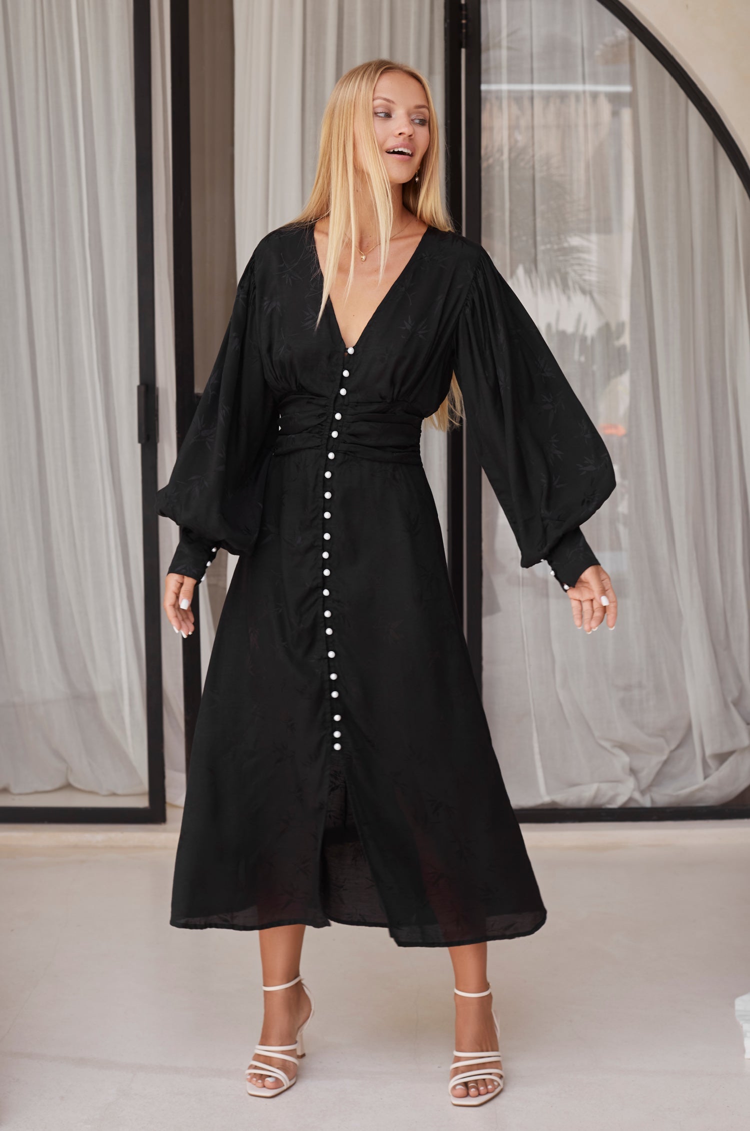 Juliette Pearl Buttons Midi Dress Black