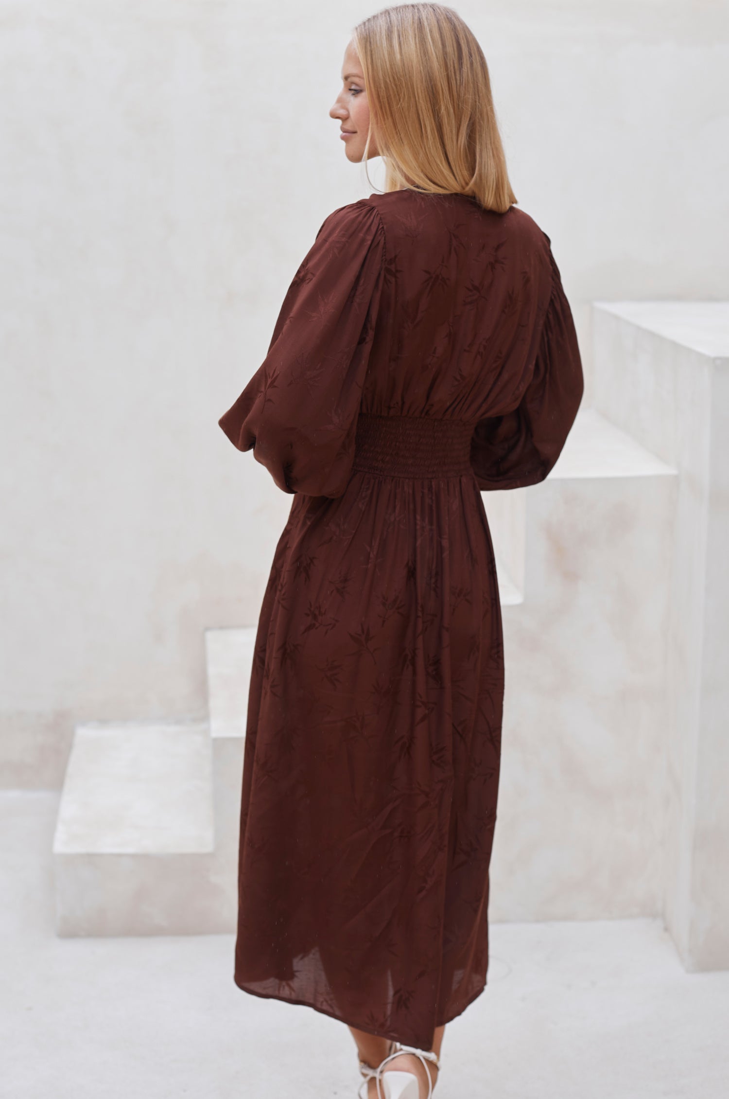 Juliette Pearl Buttons Midi Dress Pearl Chocolate