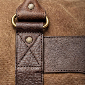 View of straps on CASHMERE HAT WITH FLOWER