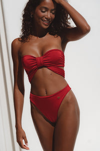 Woman wearing Palmeria Bottom Red Lava