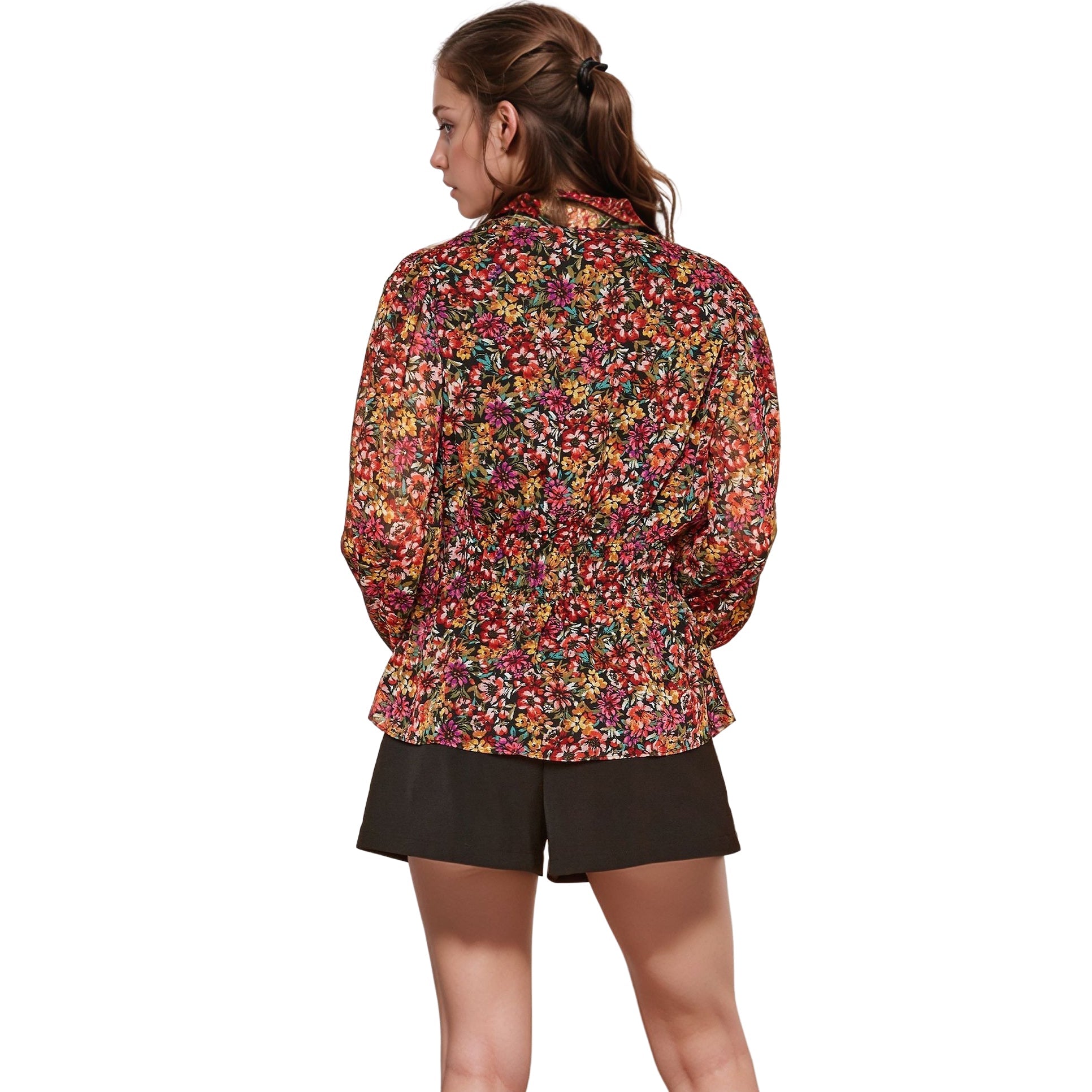 Pleione Women's V-Neck Puff Sleeve Top in Fuchsia