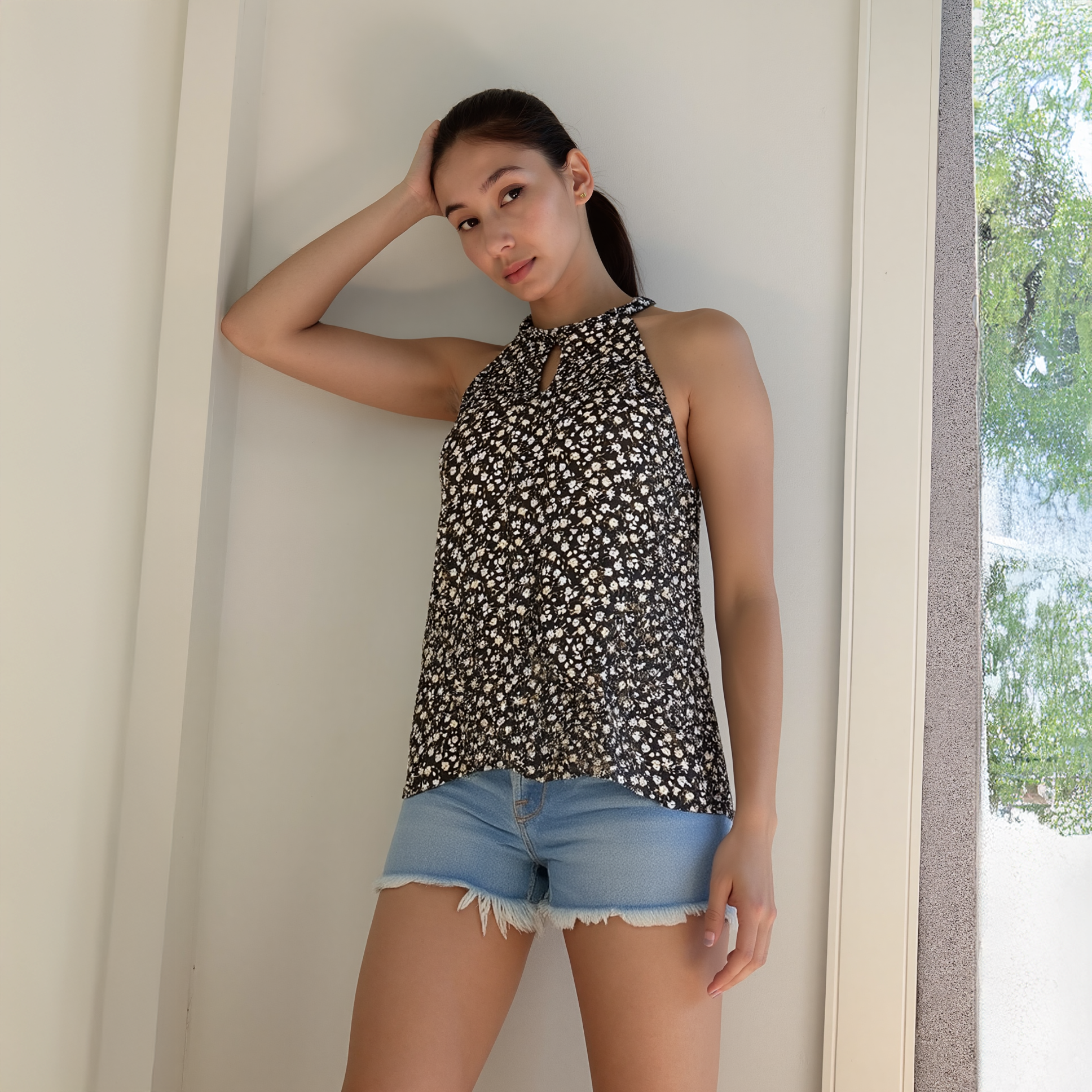 Pleione Women's Halter Neck Top