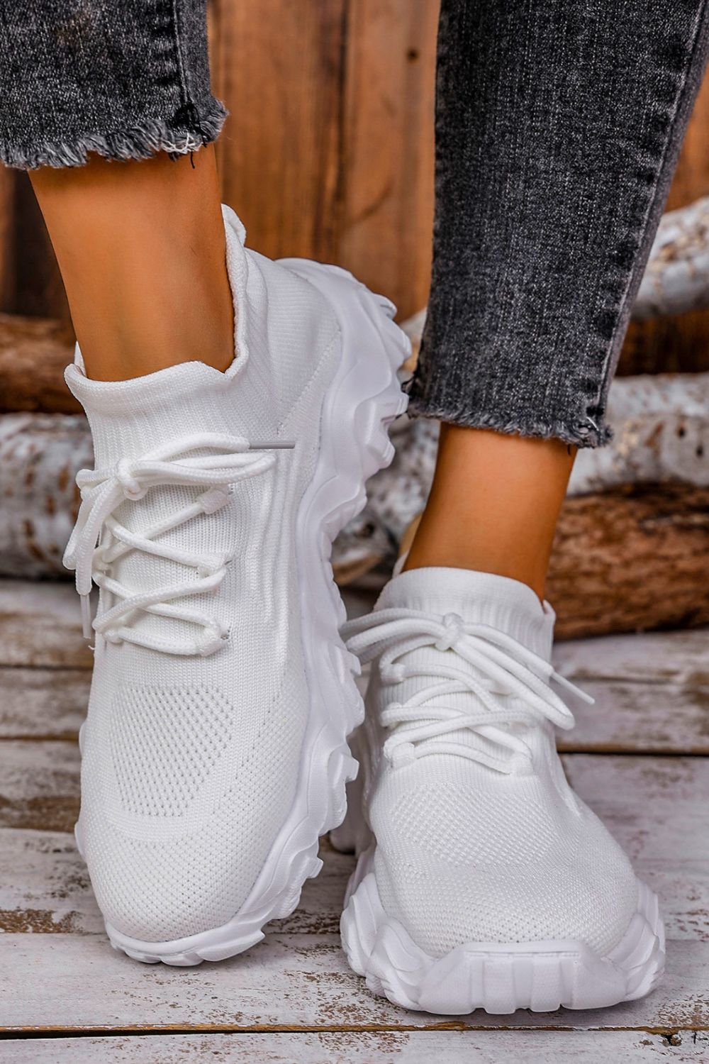 White Mesh Lace-Up Round Toe Athletic
