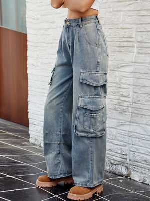 Women Washed Cargo Jeans with Pockets