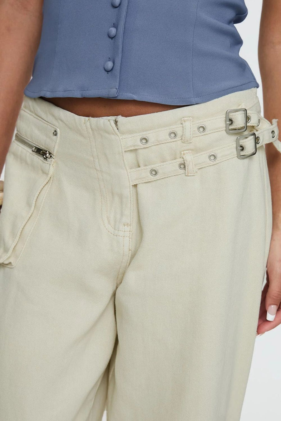 Close up view of white Wide Leg Jeans with Pockets