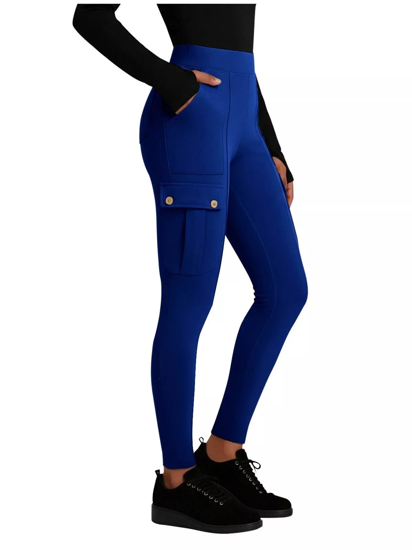 Blue leggings with pockets worn by a person on a white background