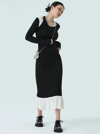 Another front view Chambrey Cutout Skirt 