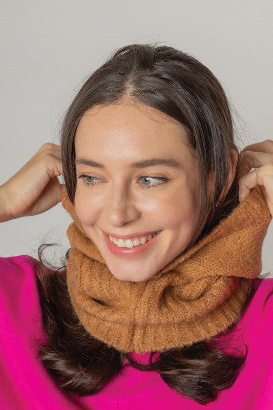 Solid Knitted Snood