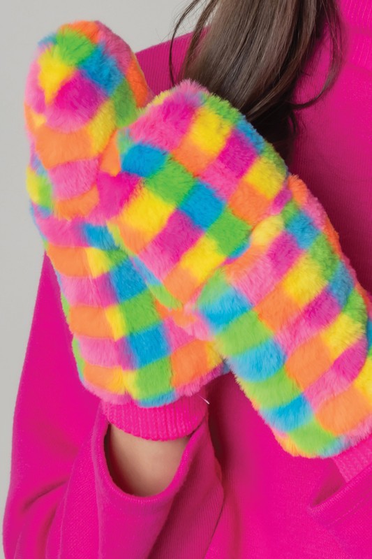 Checkered Faux Fur Mittens