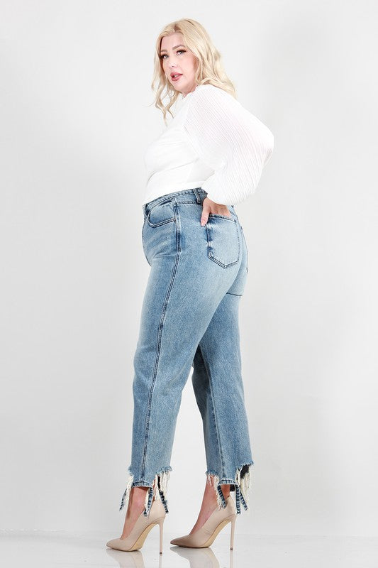 PLUS SIZE DISTRESSED DAD JEANS