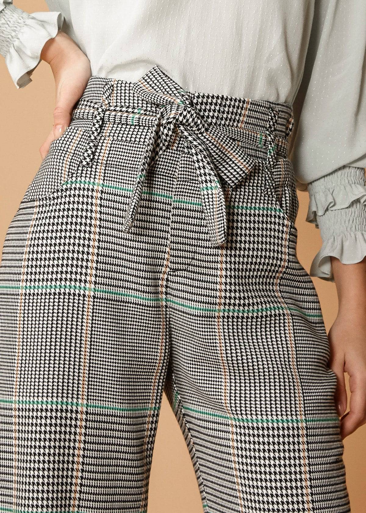 Close up of cloth belt on Women&#39;s Plaid Tie Waist Cropped Pants