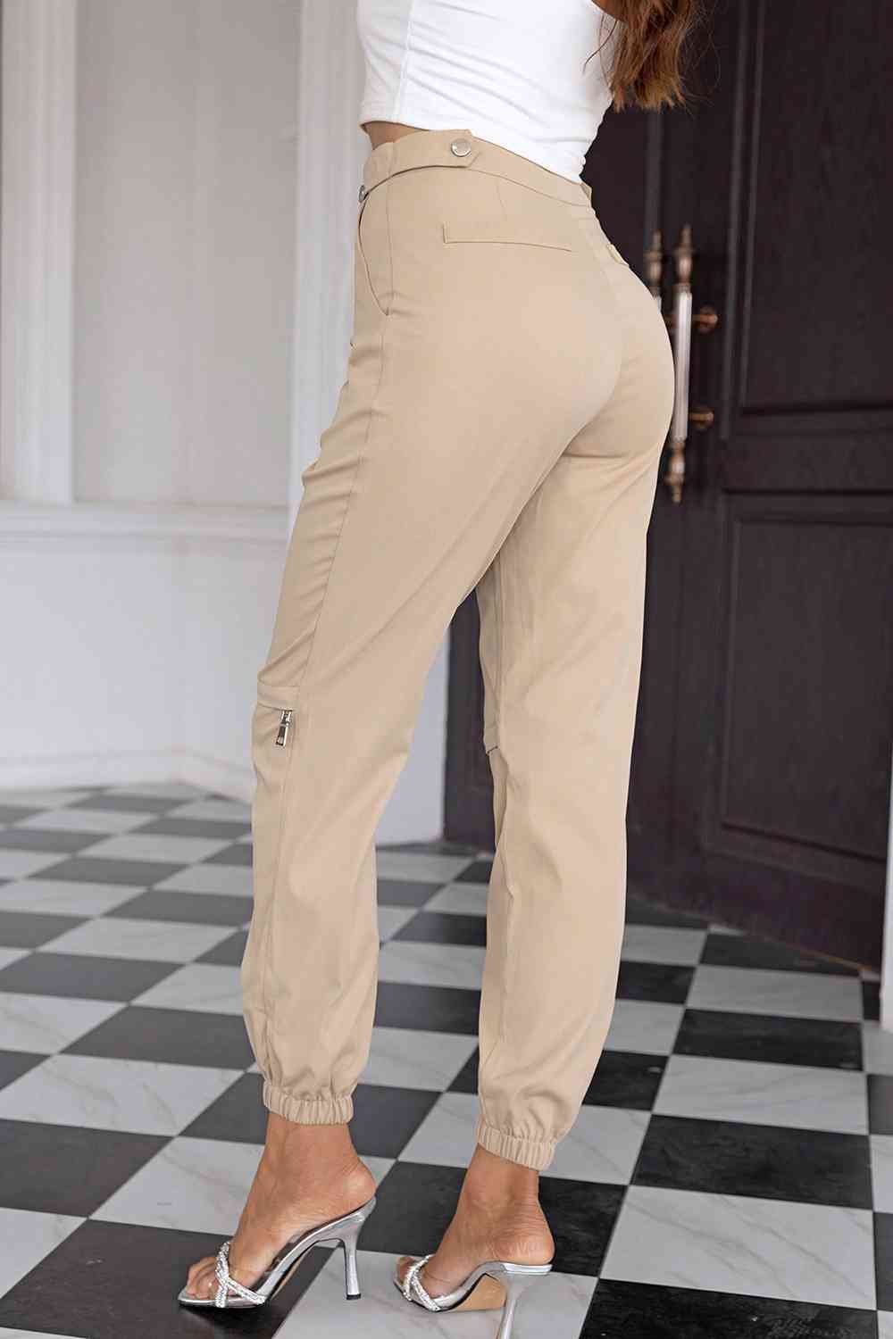 Side view of High Waist Pants with Pockets