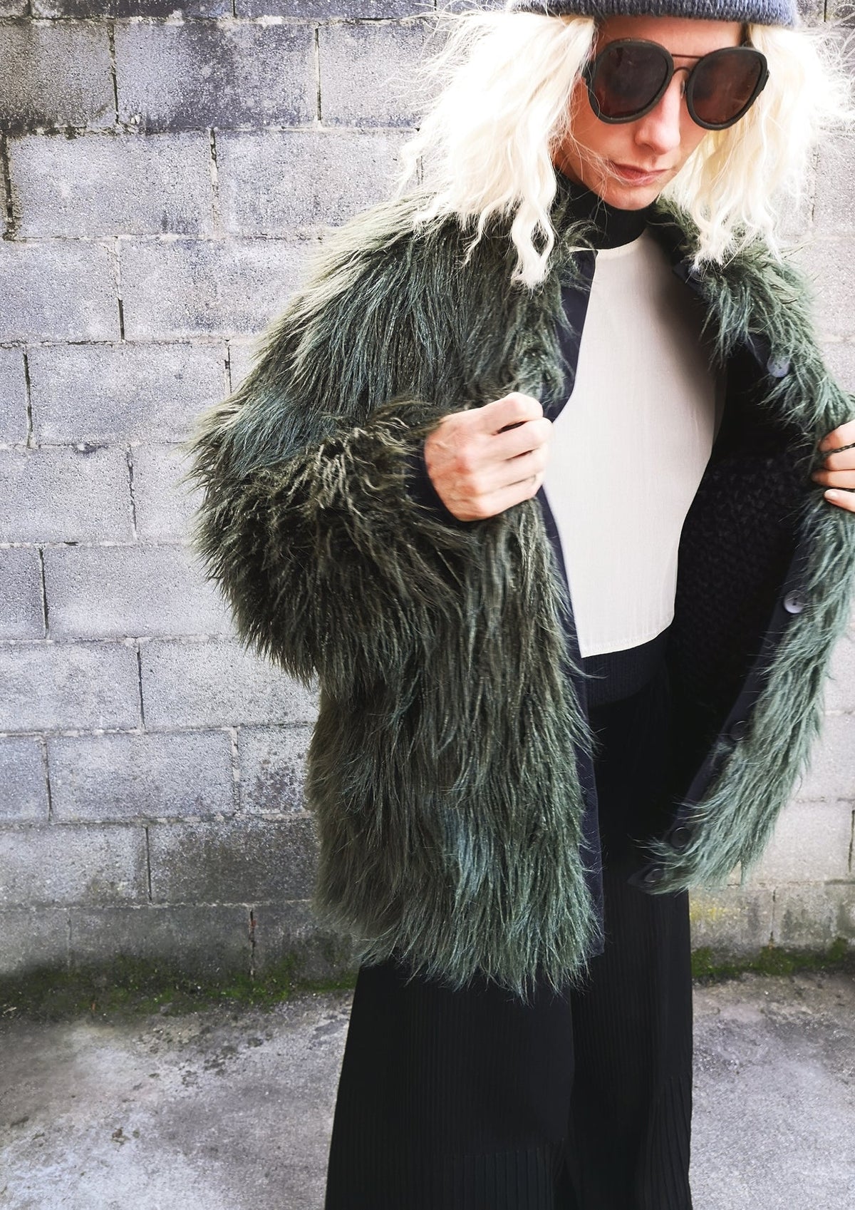 PILOT JACKET - FAUX FUR SHAGGY dark green / FUR LINING black by BERENIK