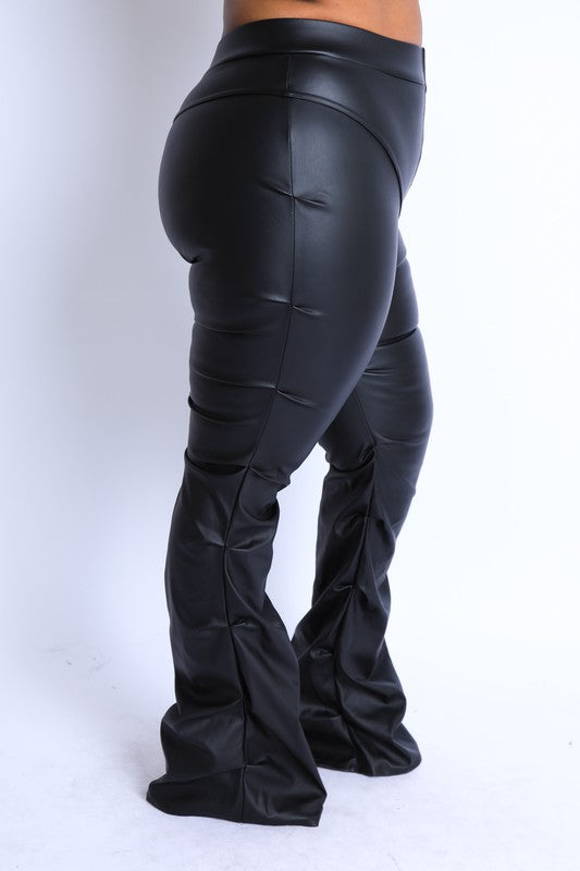 Left side view of Tuck Detailed PU Pants-black