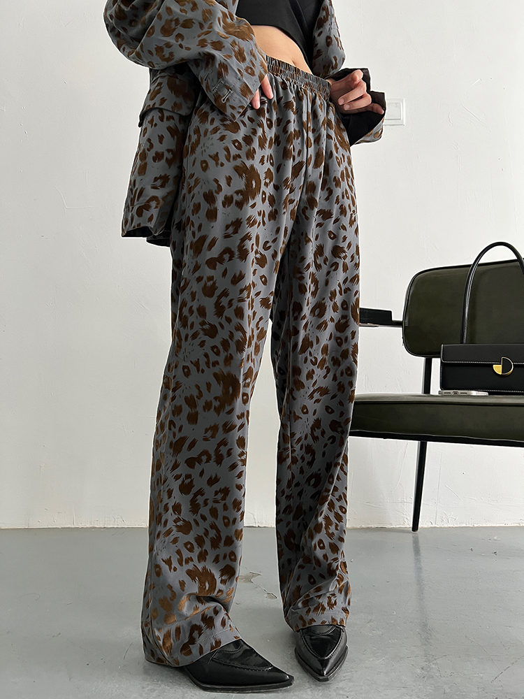 Panta Leopard Print Pants